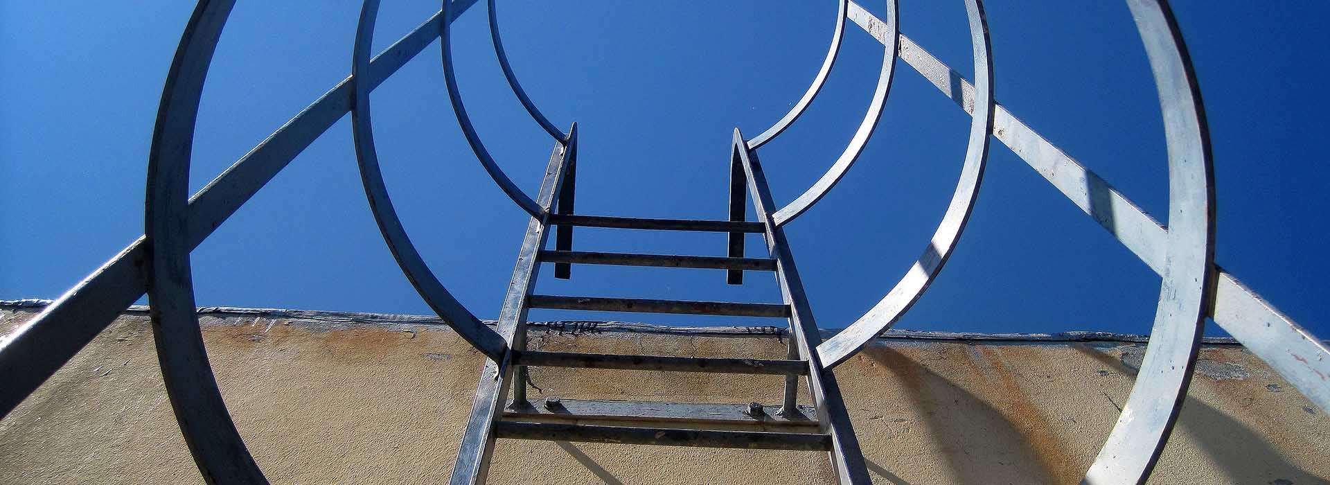 ladder to roof of building