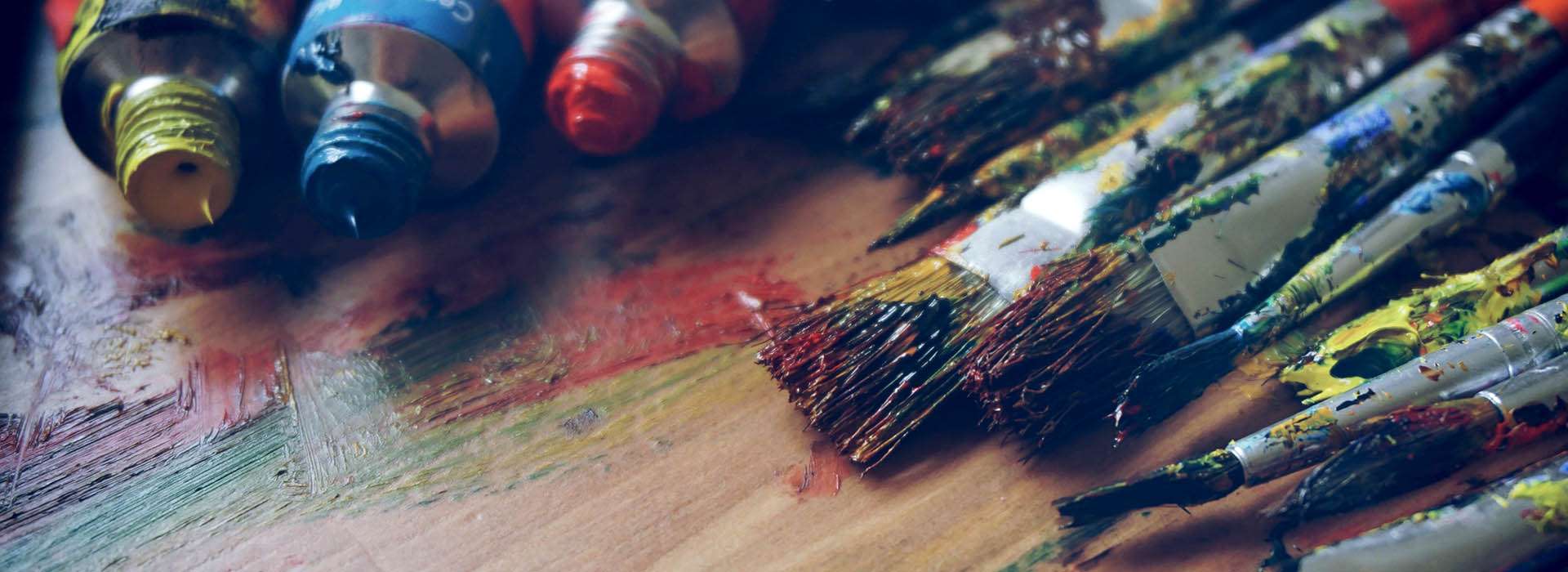paint and paint brushes