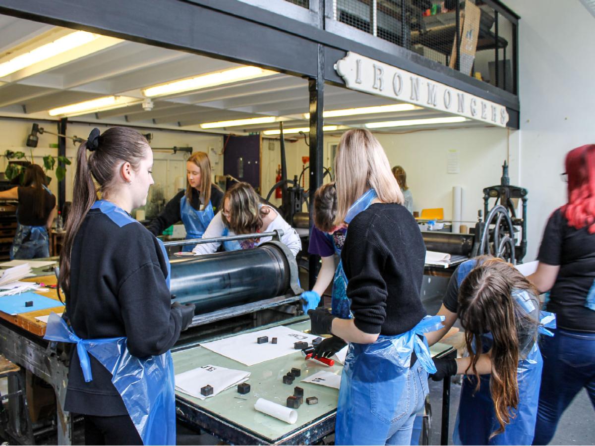 Grays-Engage-Print-Like-a-Bauhaus-Designer-IMG2734-1333